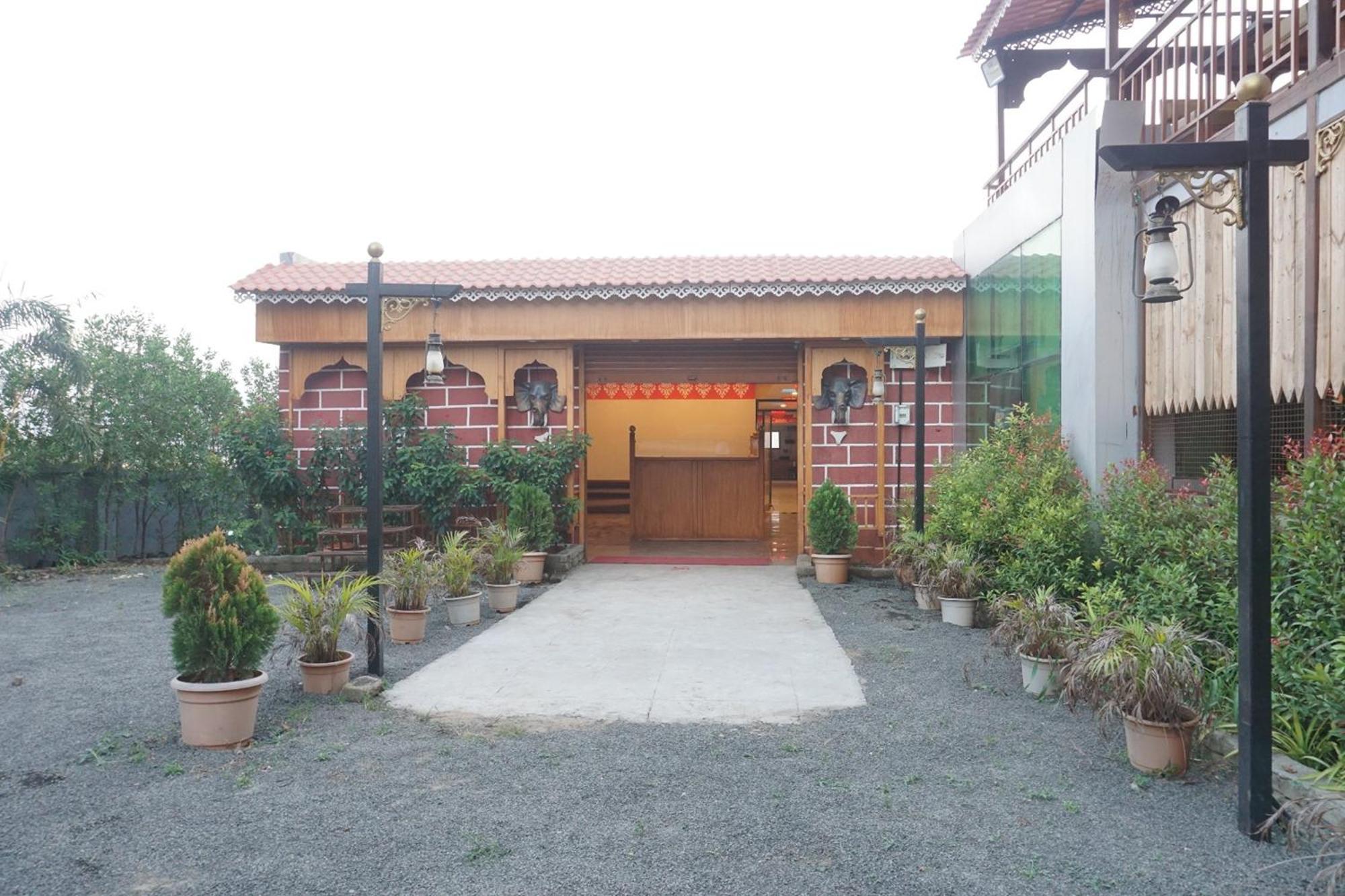 Yashraj Resorts Somatane Buitenkant foto